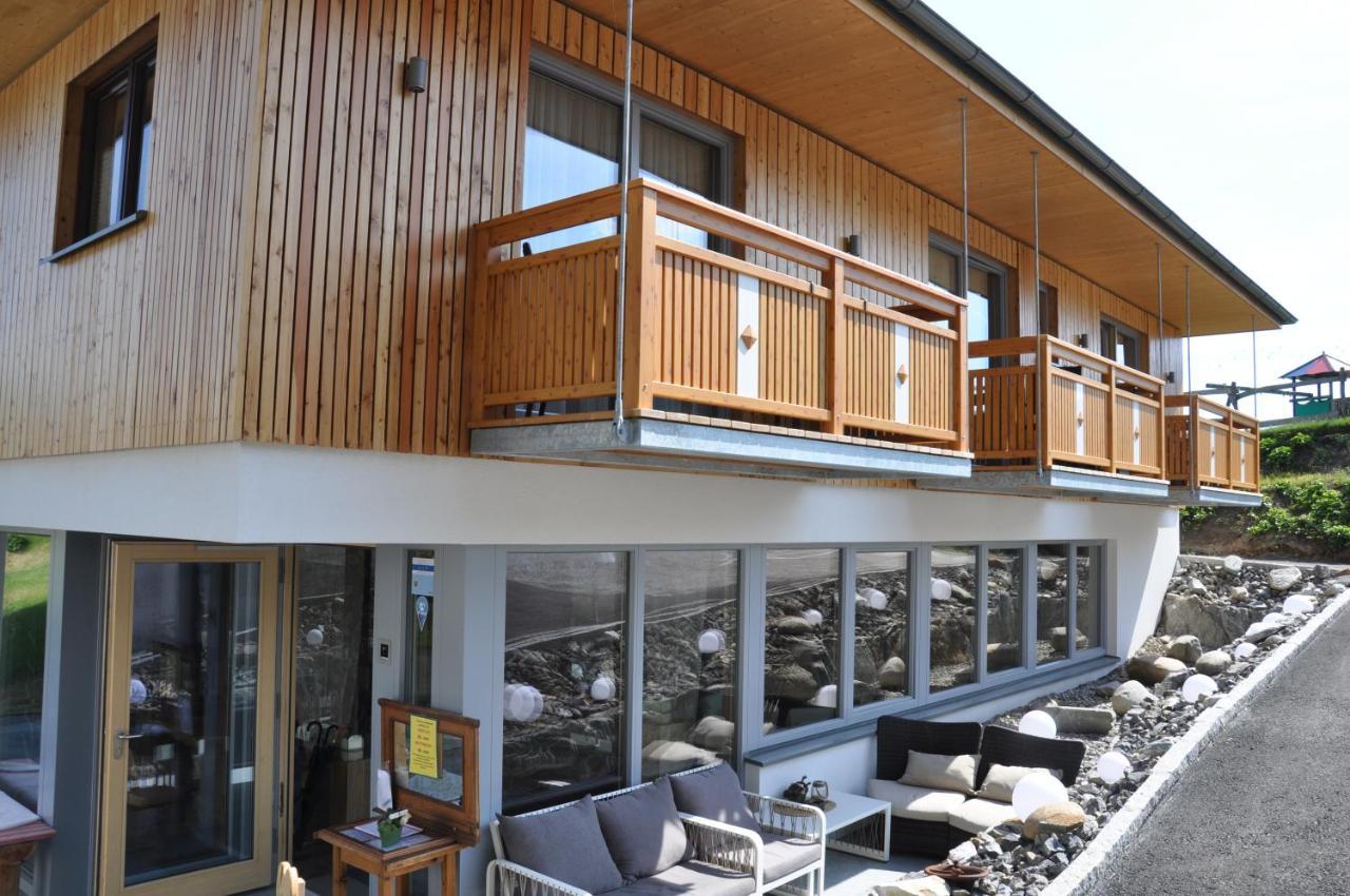 Erdhaeuser Und Apartments Mit Seeblick Und Alleinlage Weissensee Εξωτερικό φωτογραφία