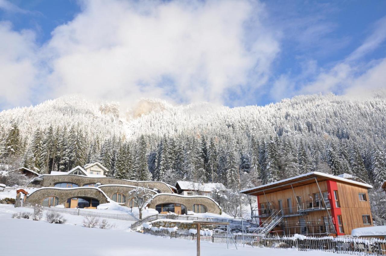 Erdhaeuser Und Apartments Mit Seeblick Und Alleinlage Weissensee Εξωτερικό φωτογραφία